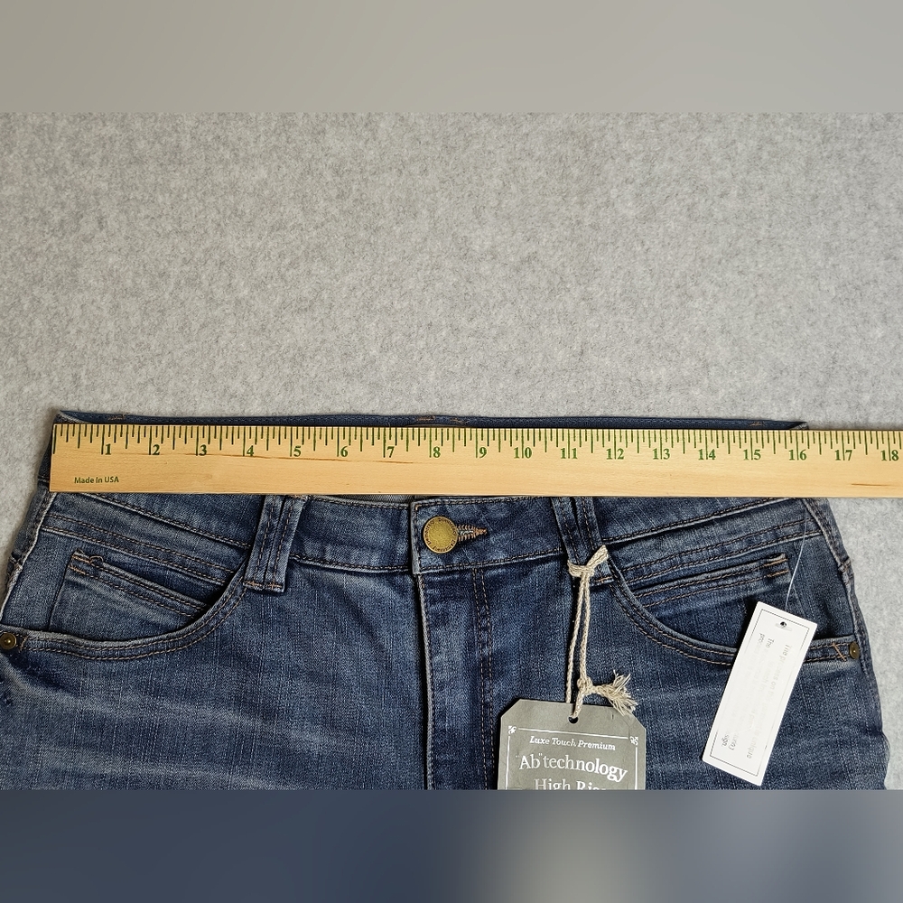NWT Democracy Ab Technology High Rise Cropped Jeans Women's Size 14 - Picture 7 of 11